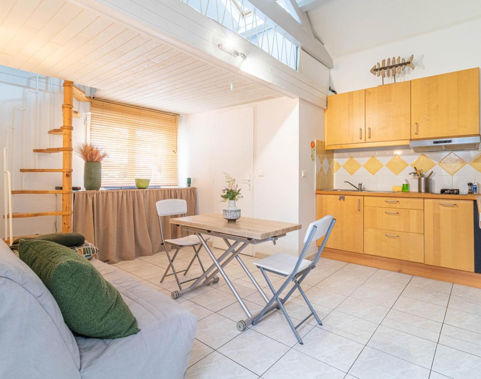 Jolie Petite Maison Climatisee Parking Prive 居让梅斯特拉 外观 照片